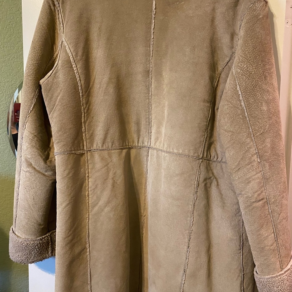 Tan Shearling Jacket - image 6